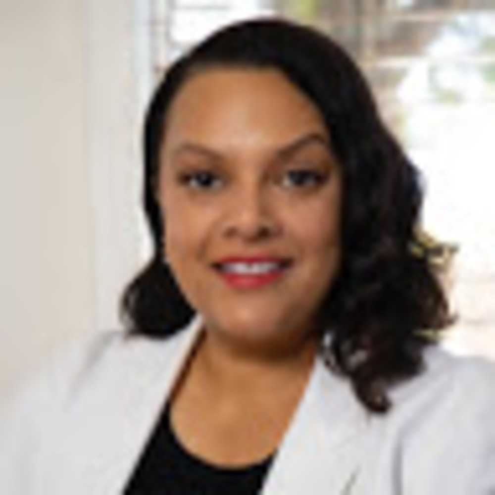 Meet your Posher, Evonne